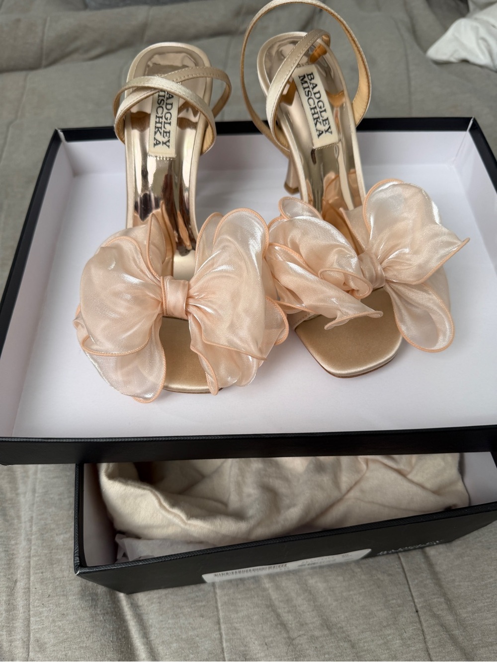 Badgley Mischka Champagne Satin Bow Heels